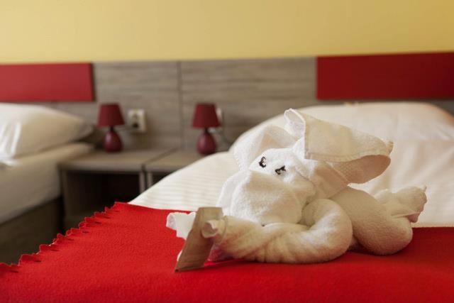 Liptovský Hrádok F - Team Hotel חדר תמונה